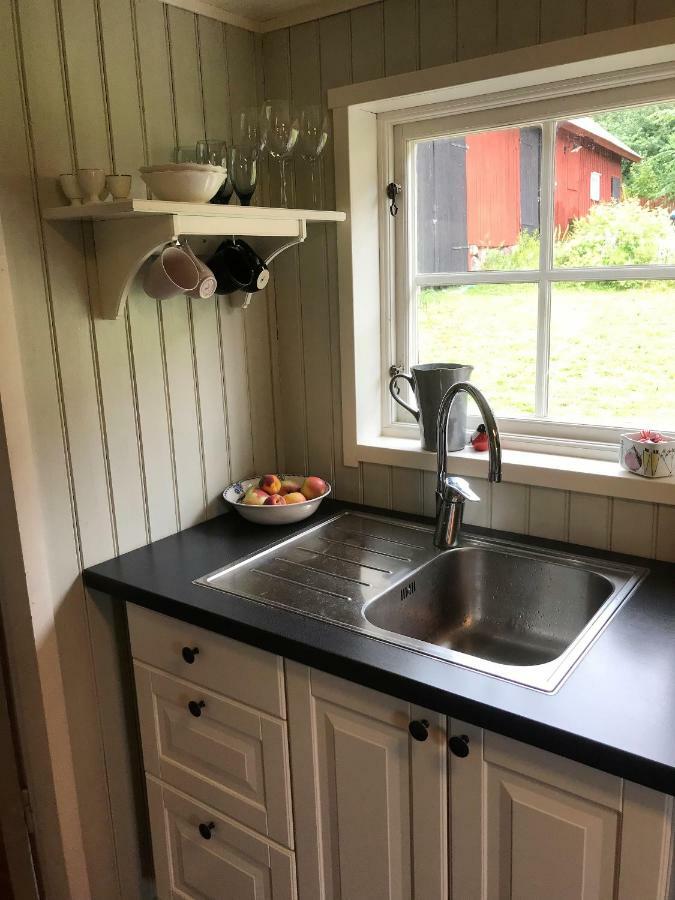 Bed and Breakfast Sjoebacken Gard Lerdala Экстерьер фото